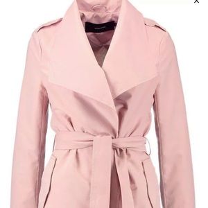 Vero Moda 3/4 jacket with waist tie.